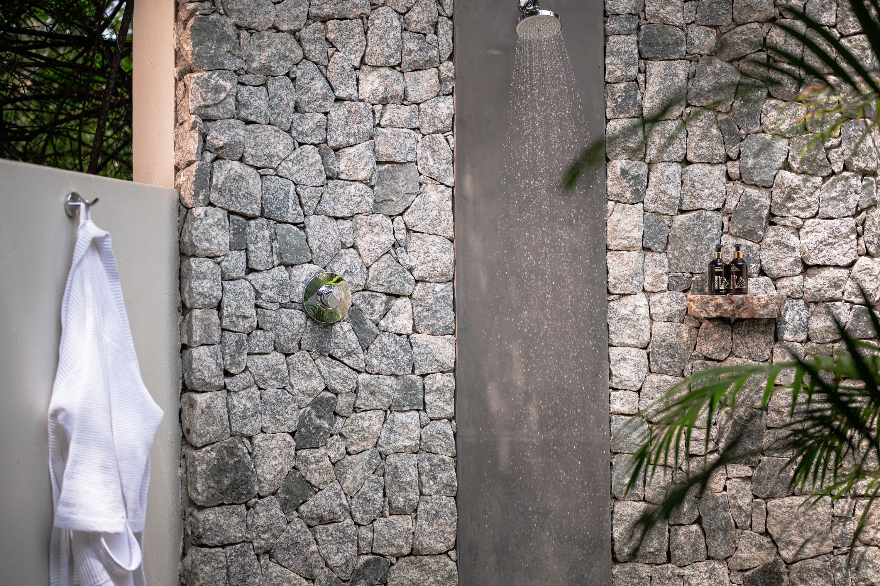 Stone wall background