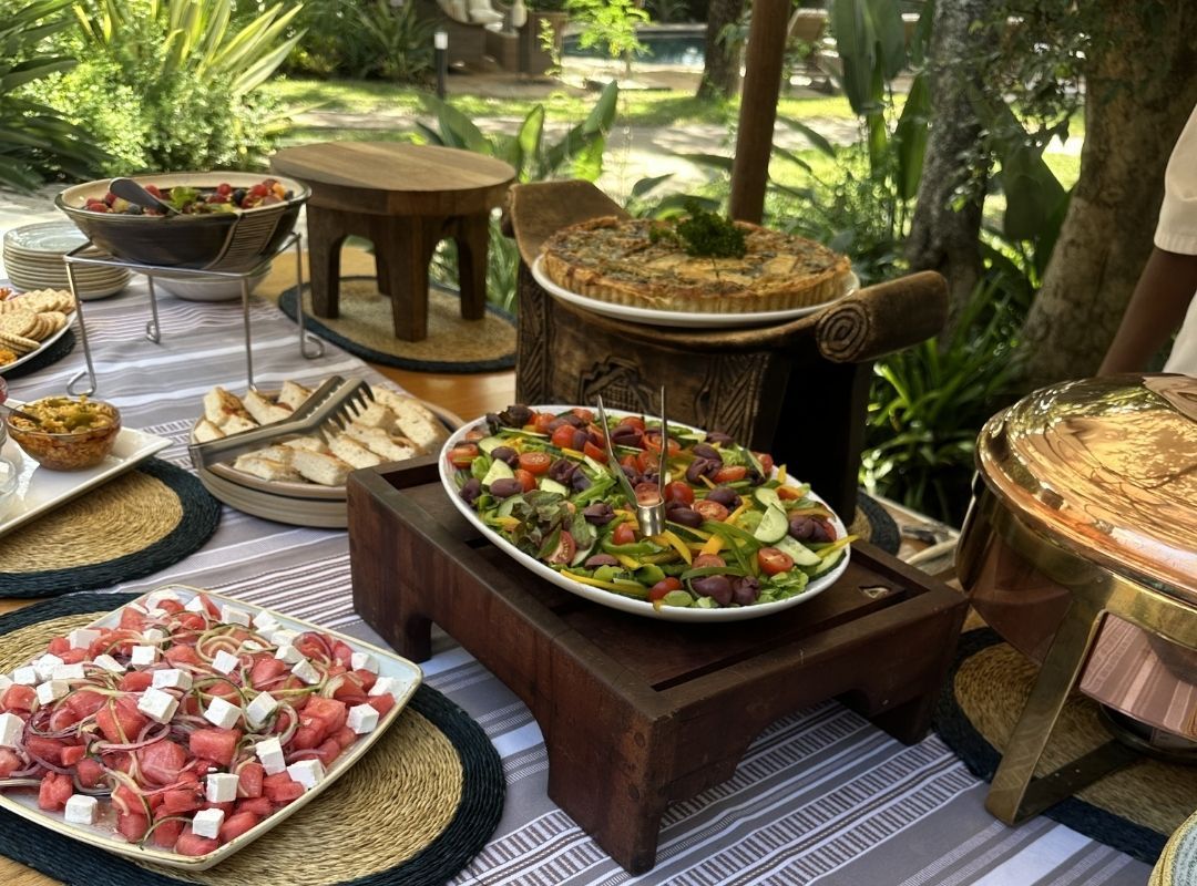 Lunch at Leisure